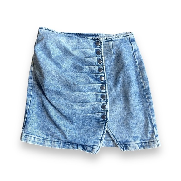 NWOT Retrofete Willa Denim Mini Skirt Medium - Picture 2 of 10